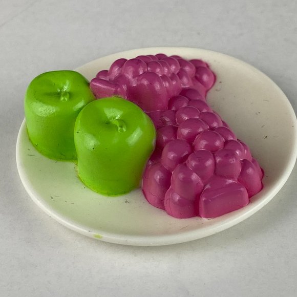 Barbie White Round Plate of Grapes and Apples Pretend Play Accessory Playset Toy - Picture 2 of 5